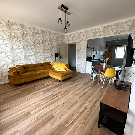 קאלה Appartement Calme, Spacieux Et Chic En Centre Ville ! מראה חיצוני תמונה
