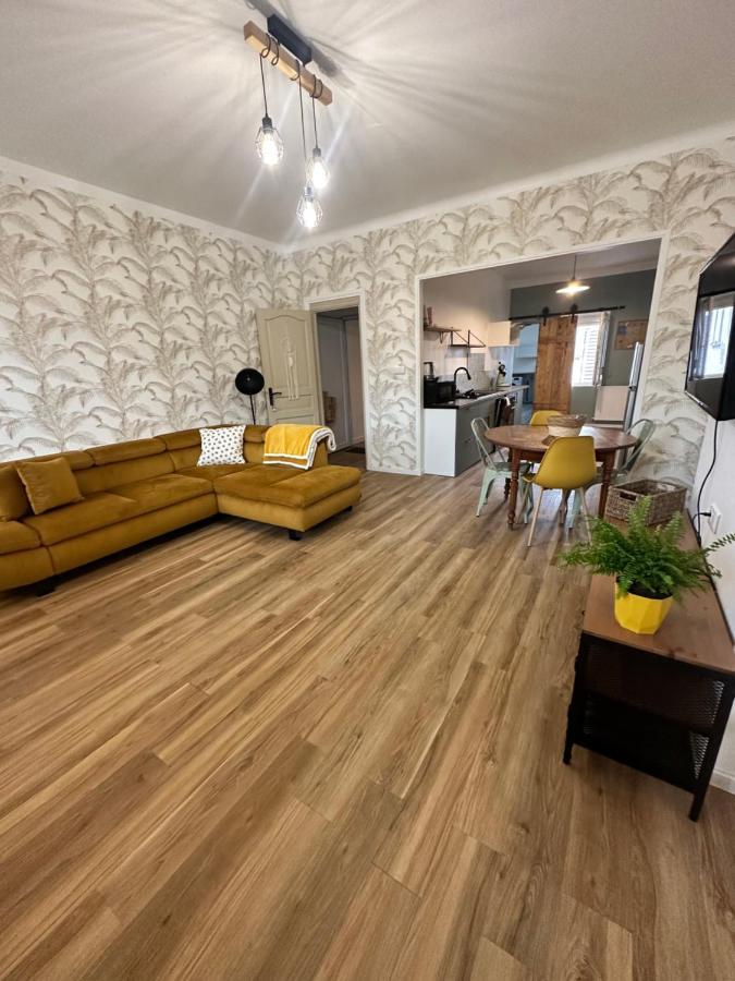 קאלה Appartement Calme, Spacieux Et Chic En Centre Ville ! מראה חיצוני תמונה