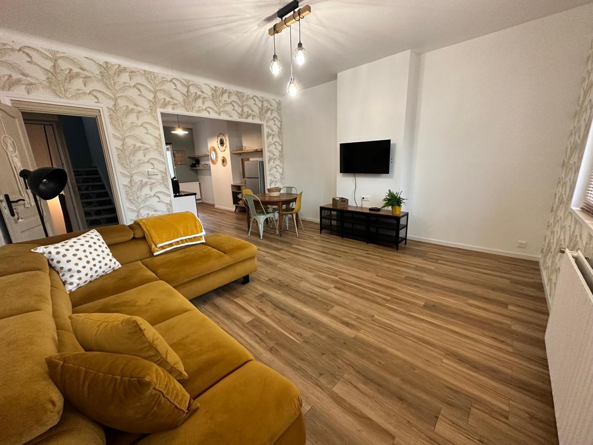 קאלה Appartement Calme, Spacieux Et Chic En Centre Ville ! מראה חיצוני תמונה