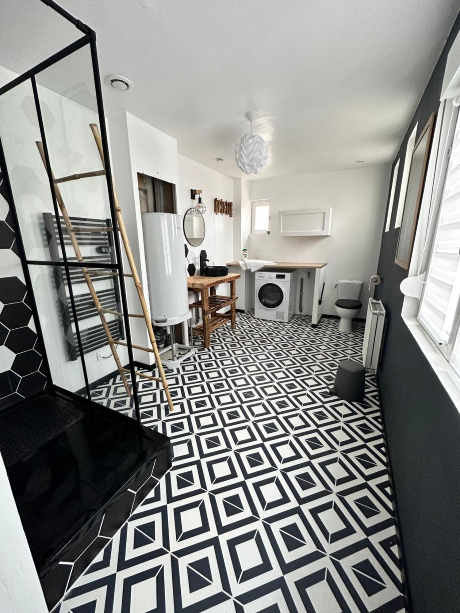 קאלה Appartement Calme, Spacieux Et Chic En Centre Ville ! מראה חיצוני תמונה