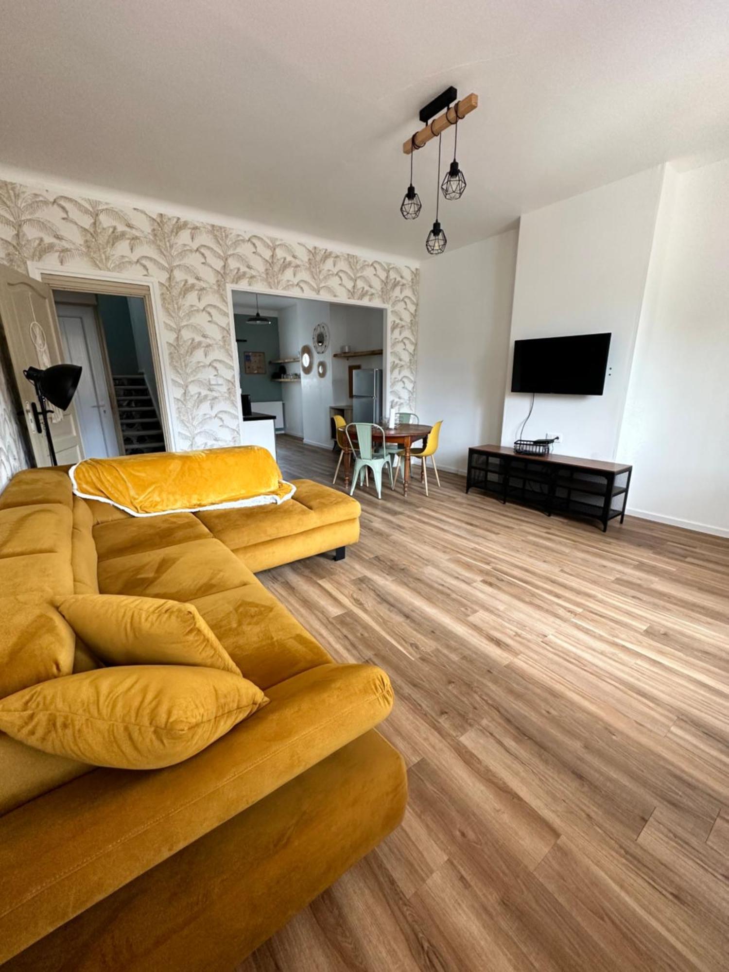 קאלה Appartement Calme, Spacieux Et Chic En Centre Ville ! מראה חיצוני תמונה